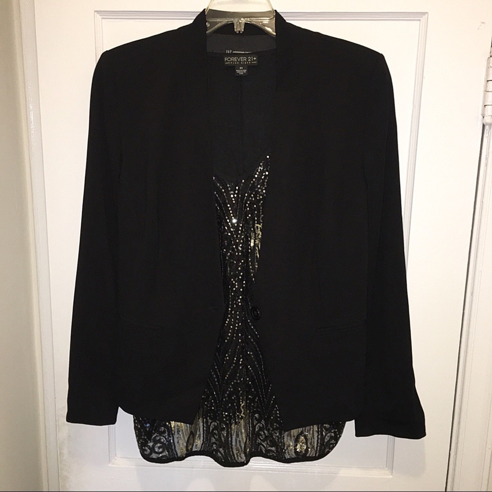 Forever 21+ trendy peacock sequin top - Picture 3 of 6